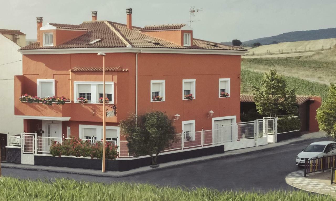 Apartamento 2 4/6 Pax Casa Rural El Sauce. A 2,5 Km De Cuenca Capital Nohales Luaran gambar