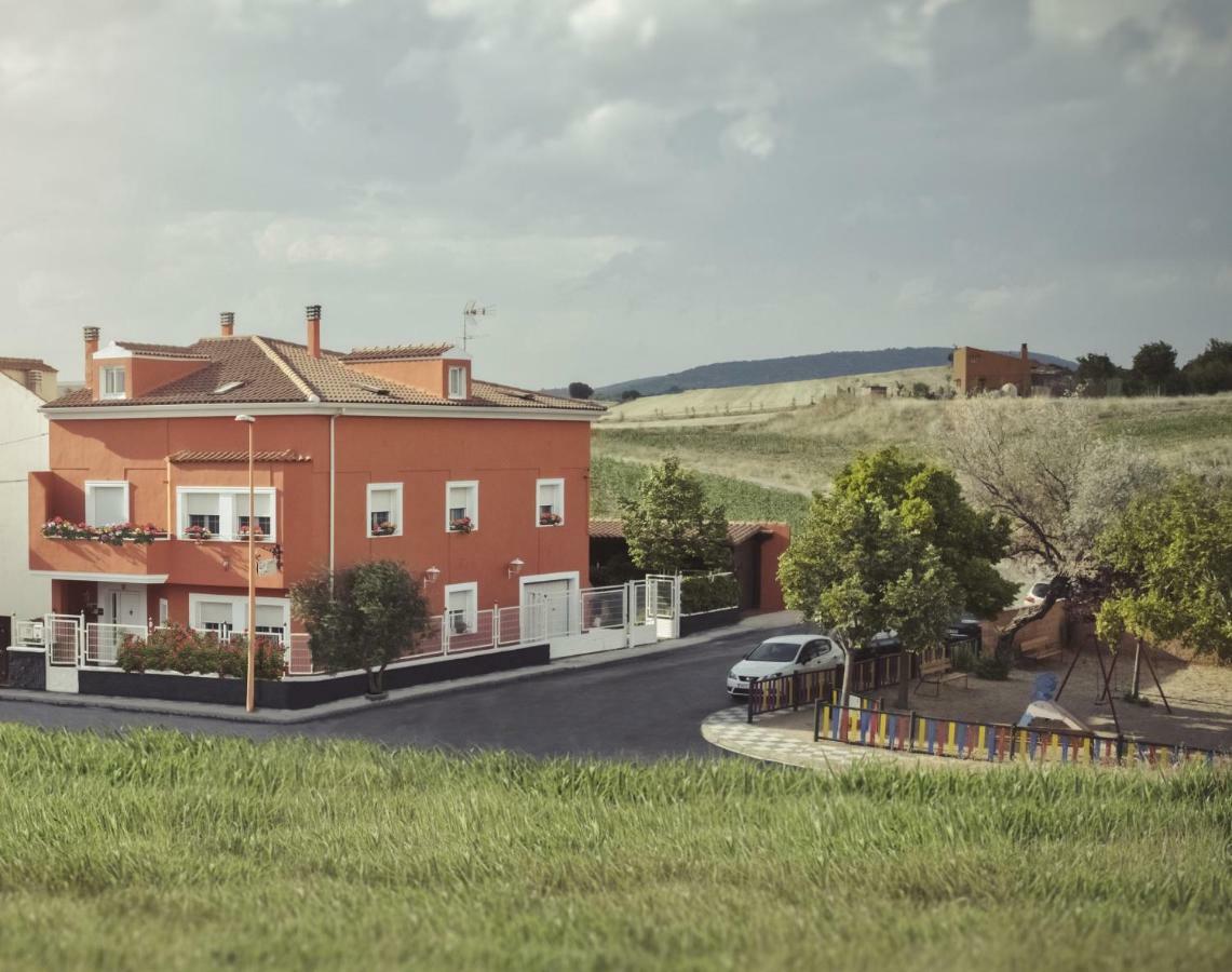 Apartamento 2 4/6 Pax Casa Rural El Sauce. A 2,5 Km De Cuenca Capital Nohales Luaran gambar