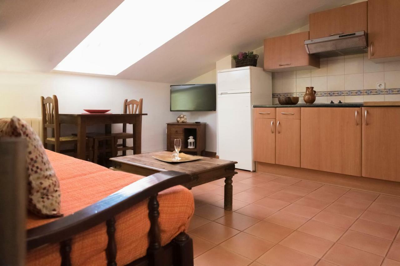 Apartamento 2 4/6 Pax Casa Rural El Sauce. A 2,5 Km De Cuenca Capital Nohales Luaran gambar